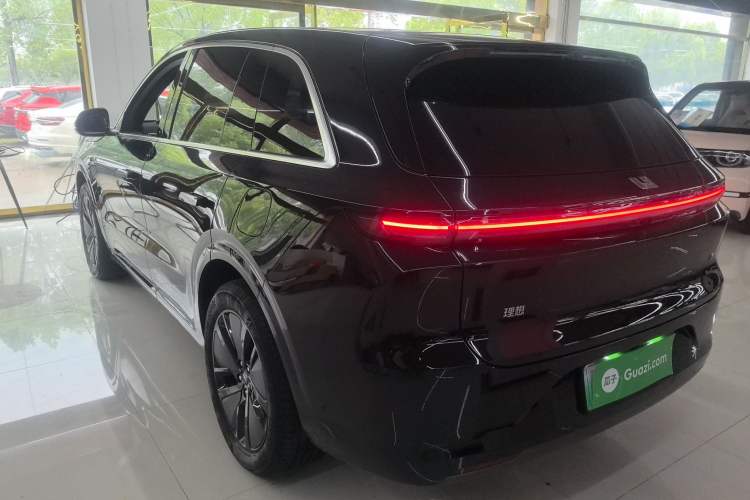 Used Li Auto L6 2024 Pro Model Rear Left 45 Deg