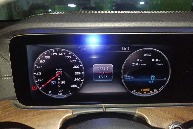 Used Mercedes-Benz E-Class 2016 E 200 L
