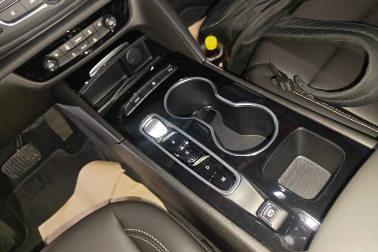 Used Buick Regal 2024 25T Deluxe Edition