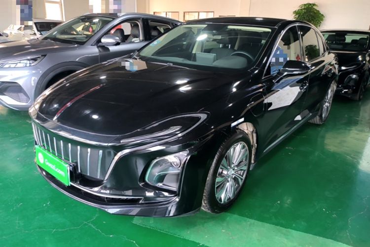 Used Hongqi E-QM5 2022 431 km Charge & Enjoy Edition
