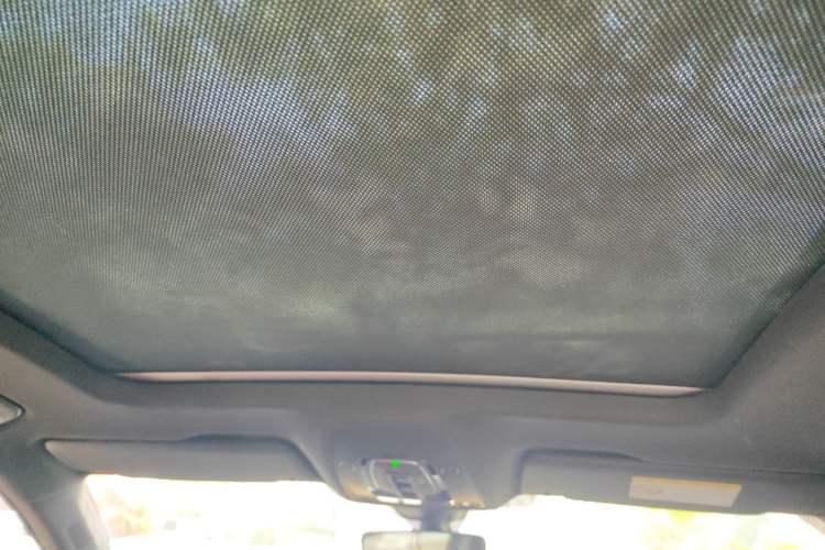 Used Audi Q5L 2025 quattro 45th Anniversary Edition 45 TFSI Luxury Dynamic Model Headliner