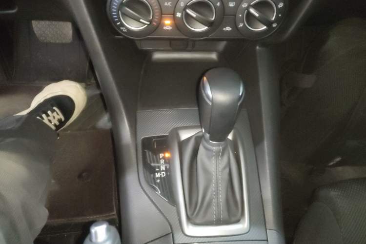 Used Mazda Mazda 3 Axela 2017 Sedan 1.5L Automatic Comfort Model Emission Standard China V
