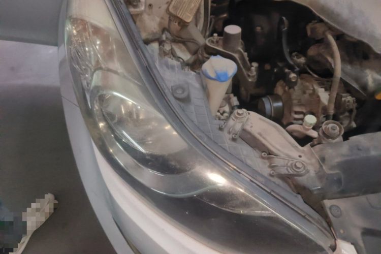 Used Hyundai Elantra (5th Generation / Langdong) 2015 1.6L Automatic Fashion Model Right Front Headlight