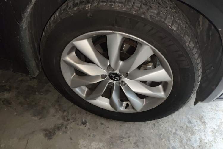 Used Infiniti QX50 2018 2.0T Two-Wheel Drive Fashion Edition
