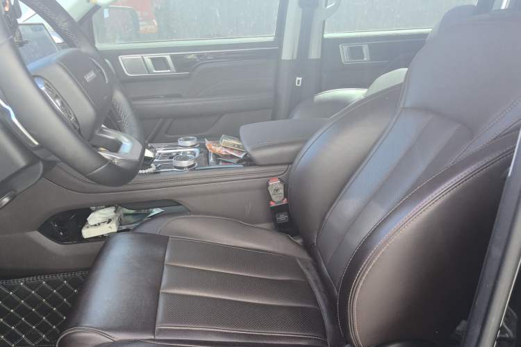 Used Foton Mars 2025 Mars 7 2.0T Diesel Automatic 4x4 Long-Box Explorer Edition Left Front Seat