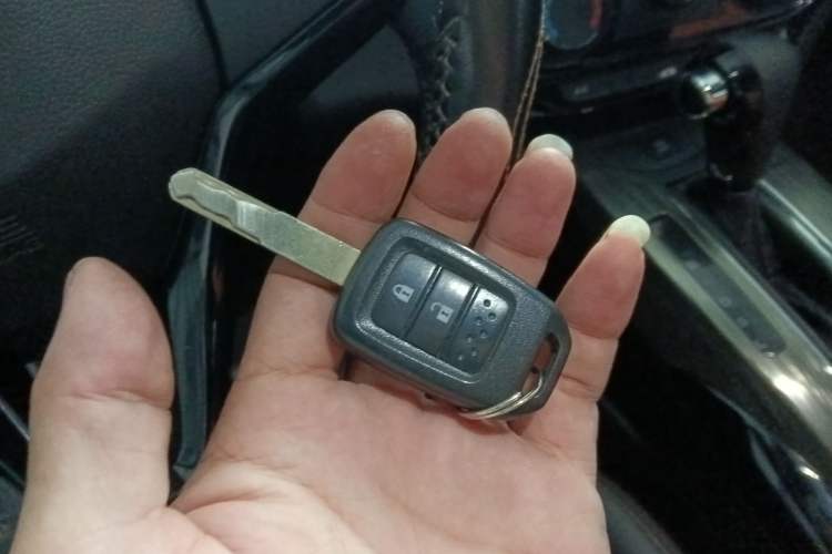 Used Honda XR-V 2015 1.8L EXi CVT Comfort Version