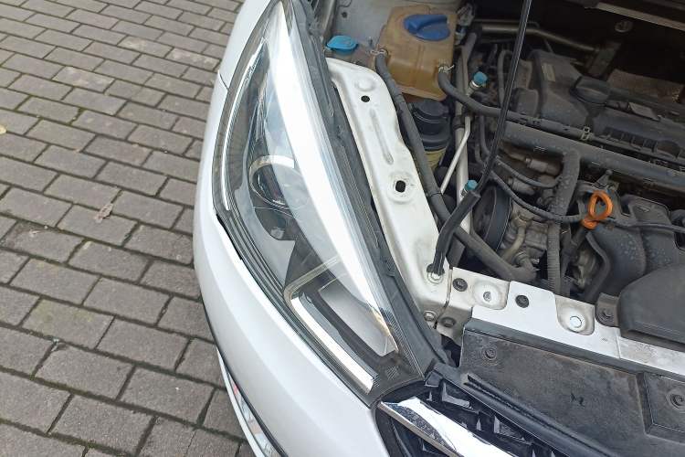 Used Chery Arrizo 5 2016 1.5L CVT Lingrui Edition Right Front Headlight