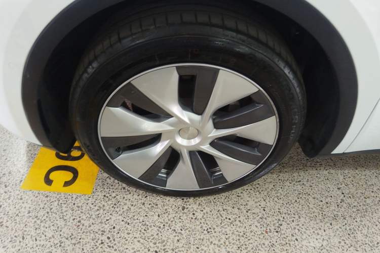 Used Tesla Model Y 2022 Revised Version Long-Range All-Wheel Drive