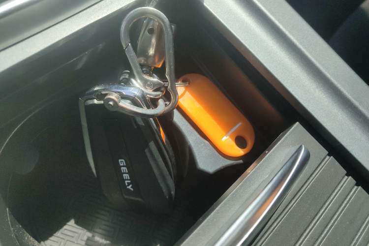 Used Geely Auto Emgrand 2021 UP 1.5L CVT Luxury Model Interior 1