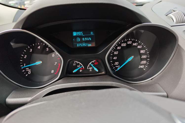 Used Ford Kuga 2015 1.5L GTDi Two-Wheel Drive Fashion Edition Instrument Cluster