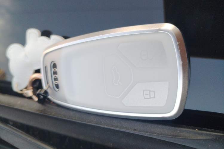 Used Audi A4L 2019 40 TFSI Ambition China VI