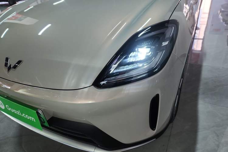 Used Wuling Bingo S 2025 Model 325km Deluxe Edition