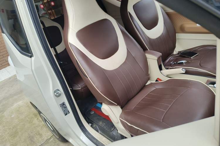 Used Wuling Hongguang MINIEV 2024 3rd Generation 215km Youth Edition Right Front Seat