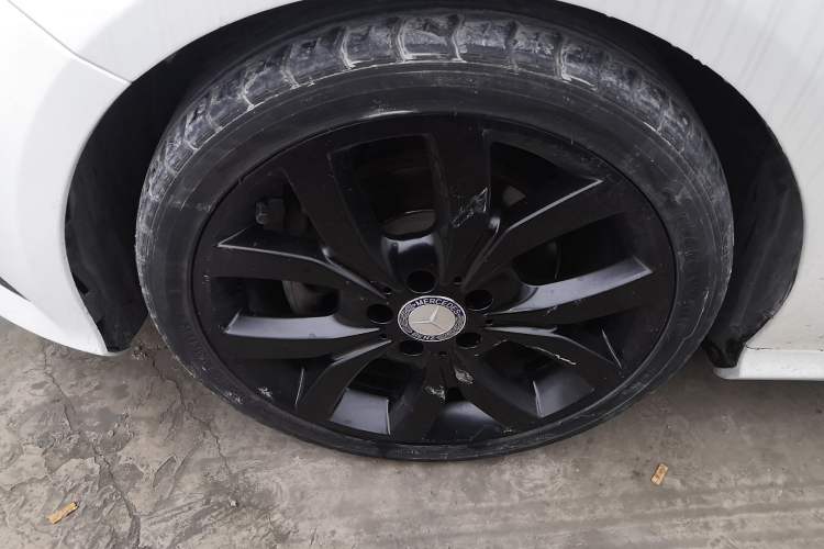 Used Mercedes-Benz A-Class 2015 A 200 Fashion Model
