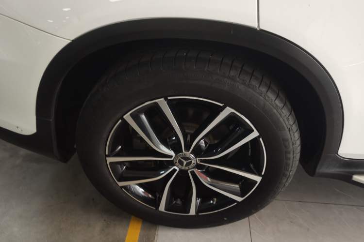 Used Mercedes-Benz GLC 2020 Facelift GLC 260 L 4MATIC Luxury Edition