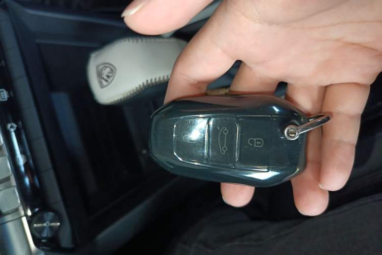Used Peugeot 408 2022 1.6T Ambition Edition Vehicle Key