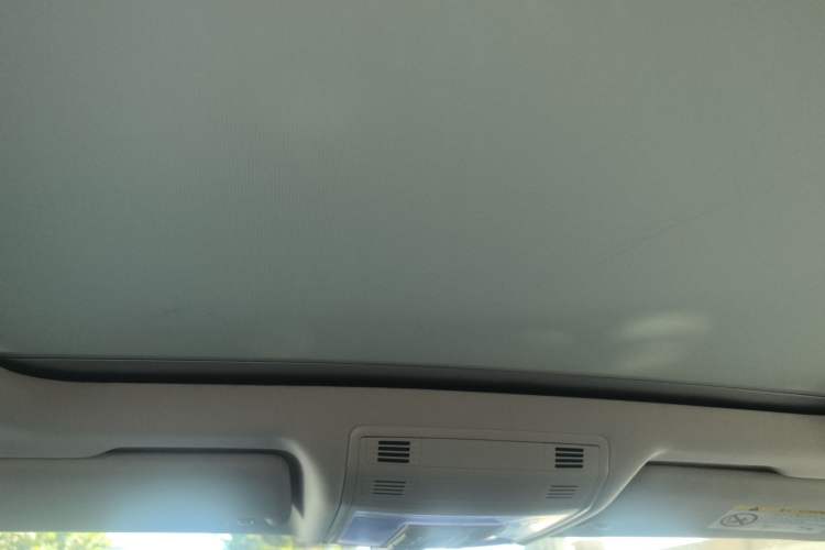 Used Volkswagen Phideon 2018 Revised Version 380TSI Two-Wheel Drive Business Edition
