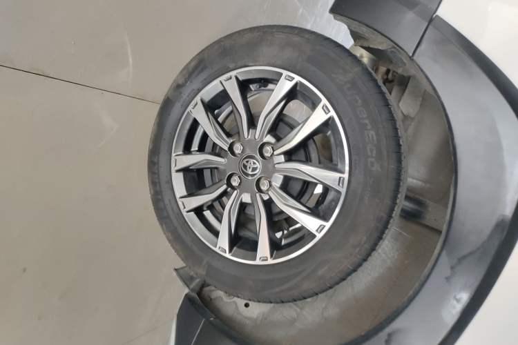 Used Toyota YARiS L Zhi Xuan 2022 X-Trail 1.5L CVT Luxury PLUS Edition