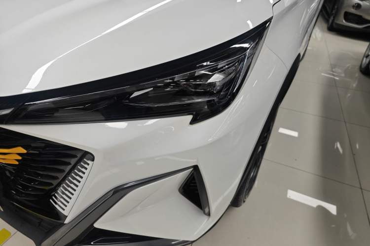 Used CHANGAN OSHAN X5 PLUS 2023 1.5T DCT Excellence Edition Left Front Headlight