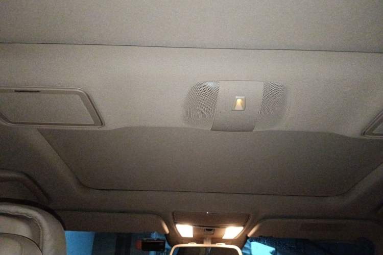 Used Mercedes-Benz S-Class 2010 S 400 L HYBRID
