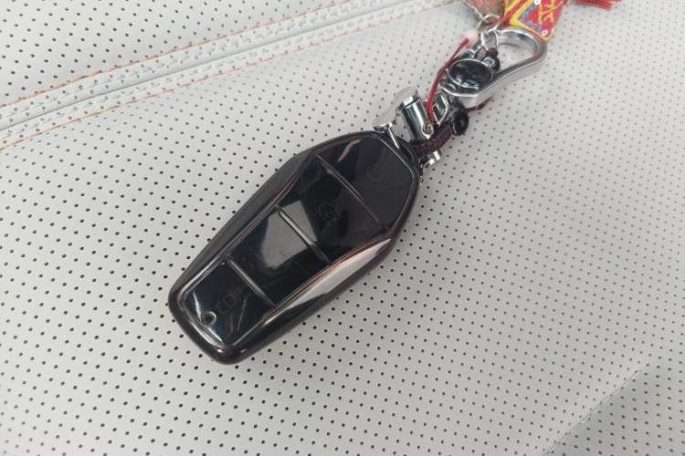 Used BYD Qin PLUS 2023 Champion Edition DM-i 120KM Excellence Model
