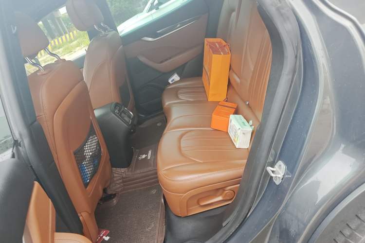 Used Maserati Levante 2016 3.0T Standard Edition Left Rear Seat