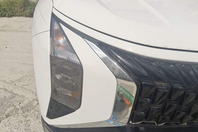 Used Hyundai ix35 2023 Musso 2.0L Deluxe Edition DLX
