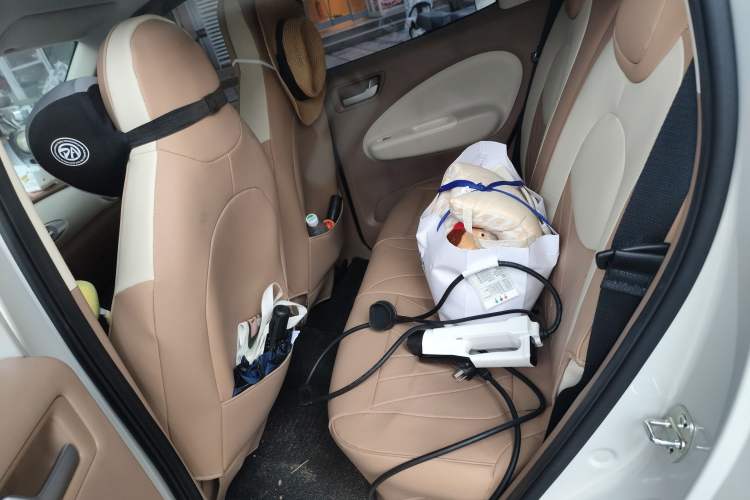 Used Wuling Hongguang MINIEV 2025 Four-Door Version Advanced Edition
