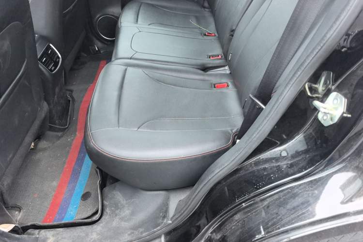 Used Haval M6 2019 1.5T DCT Two-Wheel Drive Elite Version China VI Standard