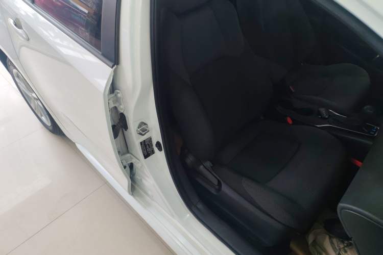 Used Toyota Levin 2019 185T CVT Luxury Edition China VI Standard Right Front Seat