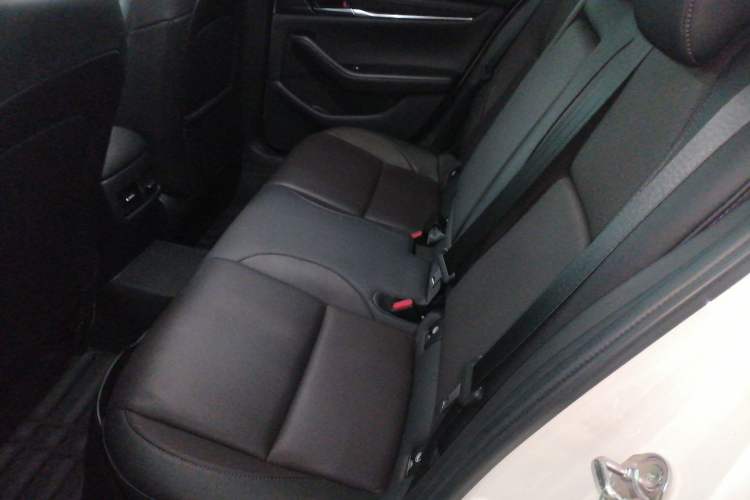 Used Mazda 3 Axela 2020 2.0L Automatic Zhiya Edition
