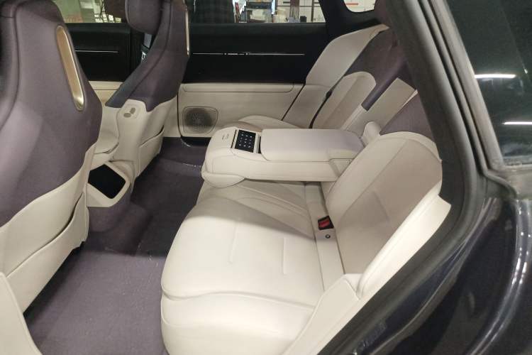 Used Avatr 12 2025 Ultra Extended-Range Edition