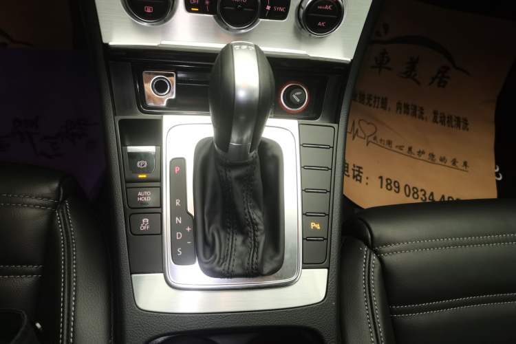 Used Volkswagen FAW-Volkswagen CC 2016 1.8TSI Prestige Model Gear Lever