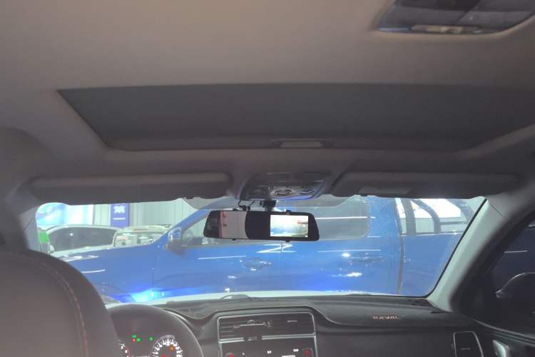 Used Haval M6 2019 1.5T DCT Two-Wheel Drive Elite Version China VI Standard Headliner