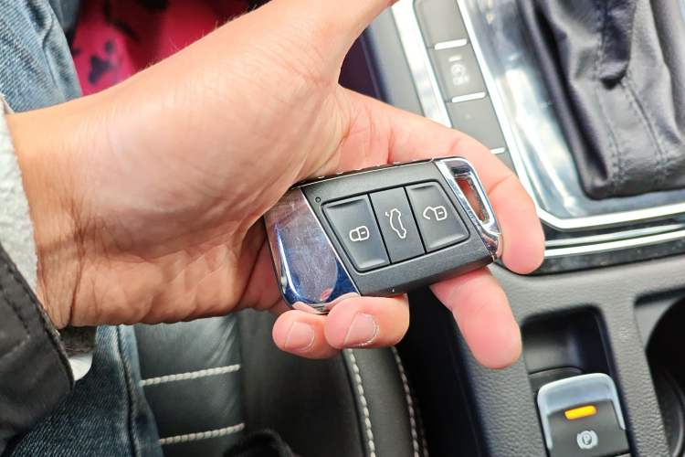 Used Volkswagen Magotan 2020 330TSI DSG Leading Model Vehicle Key