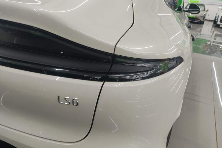 Used IM LS6 2023 Max Standard Edition