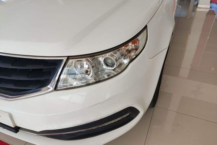Used Geely Auto Vision 2015 1.5L Manual Elite Model Left Front Headlight