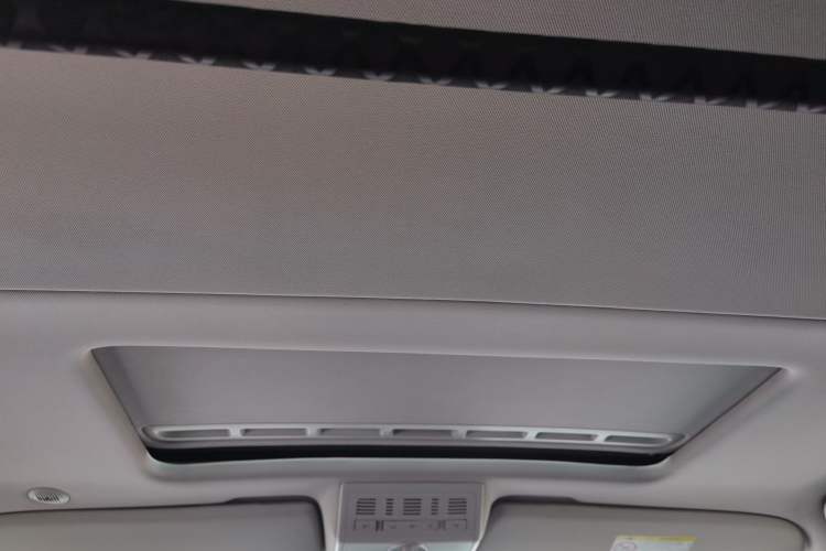 Used Volkswagen Multivan 2017 2.0 TSI 4x4 Explorer Edition 7-Seater
