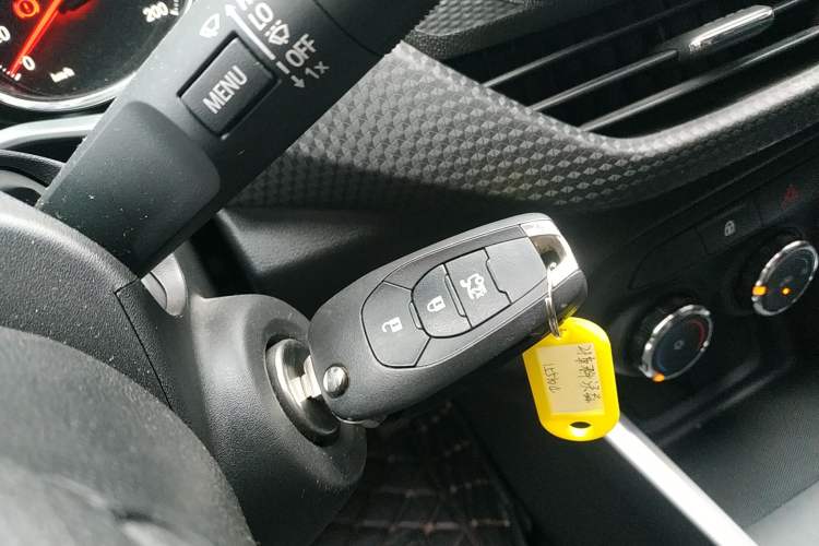 Used Chevrolet Cavalier 2021 325T Automatic Enjoyment Edition