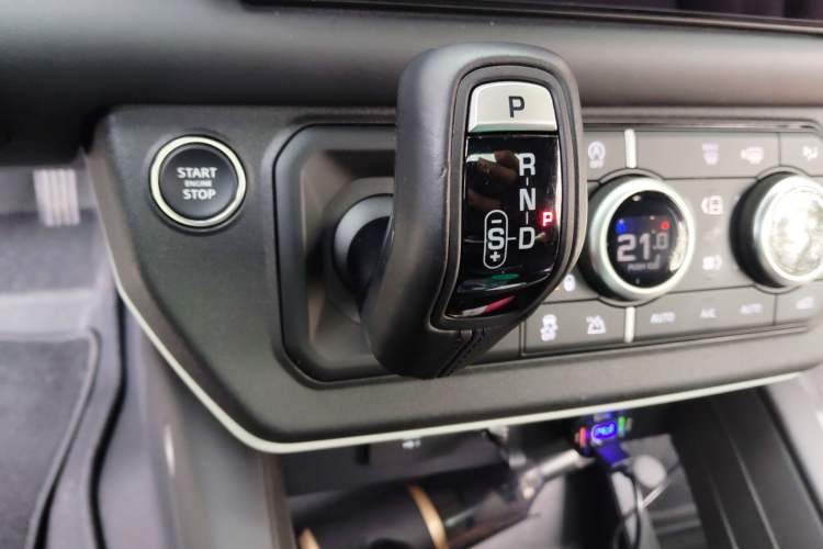 Used Land Rover Defender 2023 110 3.0T P400 X-DYNAMIC HSE