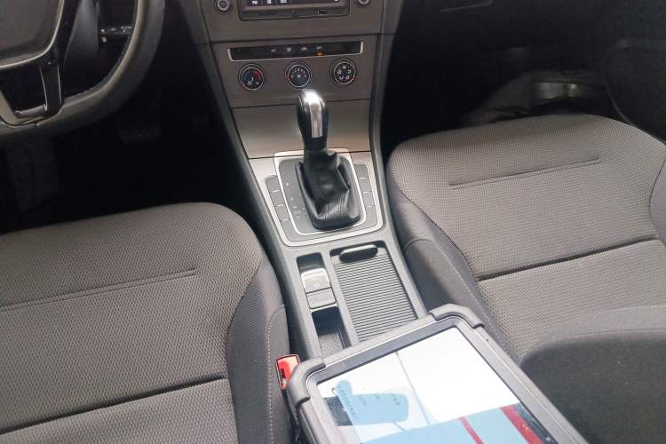 Used Volkswagen Golf 2016 1.6L Automatic Comfort Model