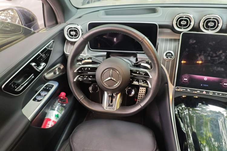 Used Mercedes-Benz GLC AMG 2024 AMG GLC 43 4MATIC Steering Wheel