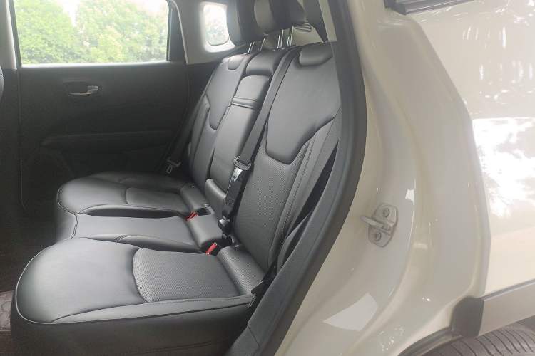 Used Jeep Compass 2017 200T Automatic Family Edition