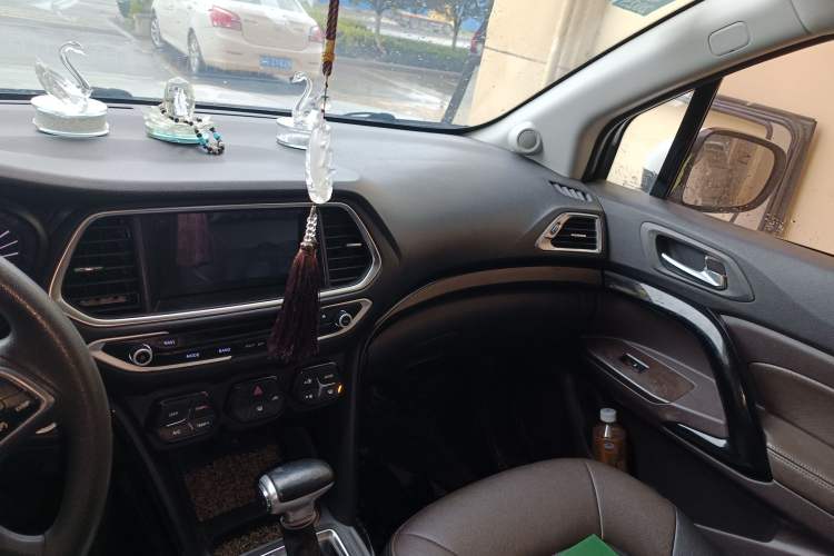 Used GAC Trumpchi GS4 2017 235T Automatic Two-Wheel Drive Elite Edition