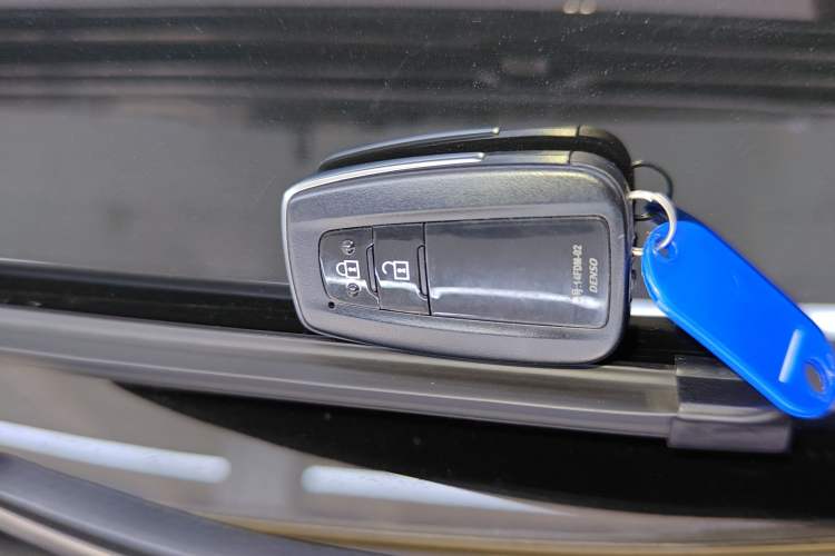 Used Toyota Wildlander 2021 2.0L CVT Two-Wheel Drive Luxury Edition
