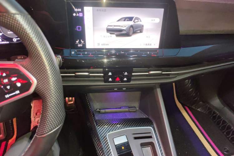 Used Volkswagen Golf 2021 280TSI DSG R-Line Audio And AC Panel