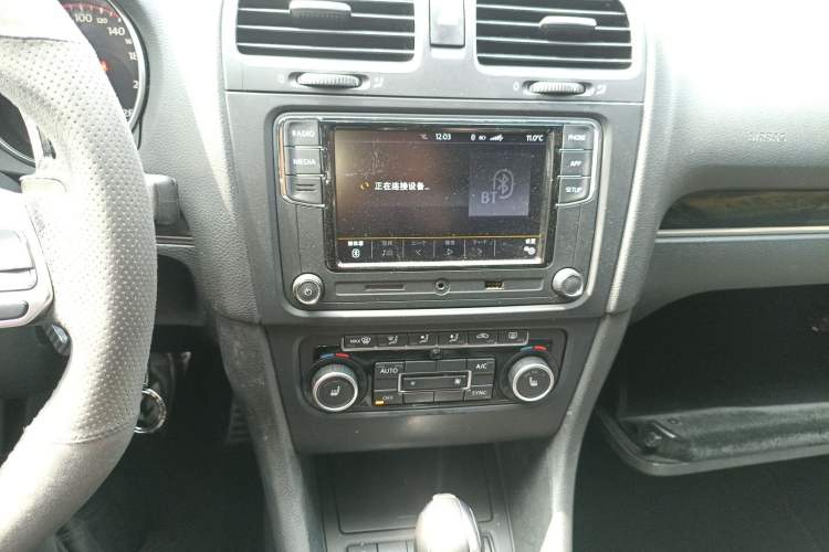 Used Volkswagen Golf GTI 2012 2.0 TSI GTI Audio And AC Panel