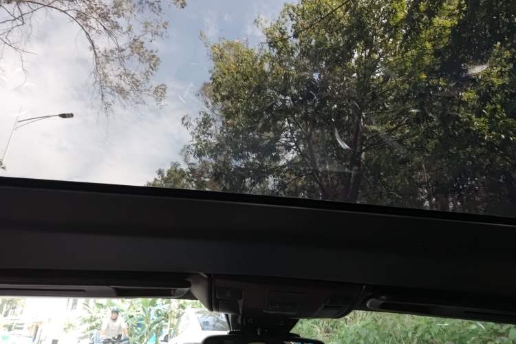 Used Mercedes-Benz SLK-Class 2011 SLK 200 Fashion Model Headliner