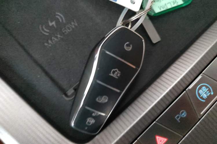 Used BYD Han L 2025 DM-p Four-Wheel-Drive LiDAR Flagship Model
