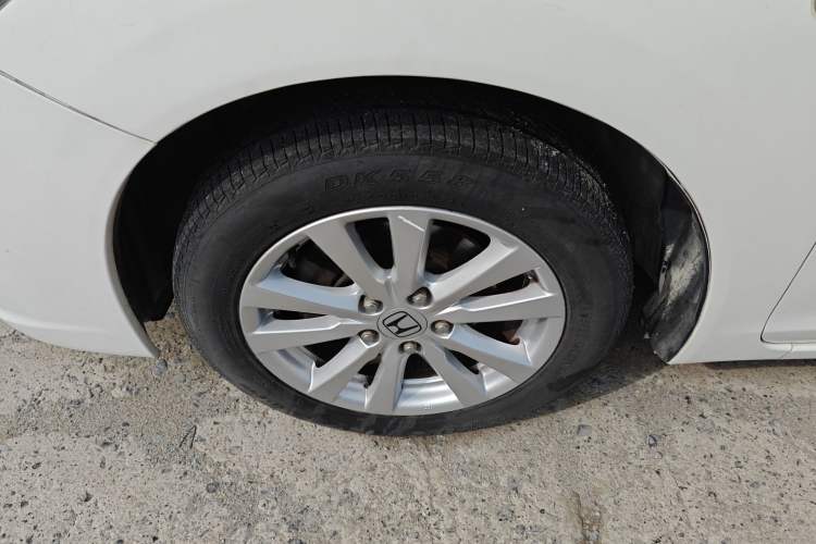 Used Honda Civic 2014 1.8L automatic comfort version Exterior 4